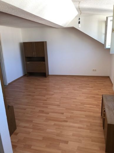 2 Zimmer Dachwohnung-08525 Plauen Antonstrasse 29